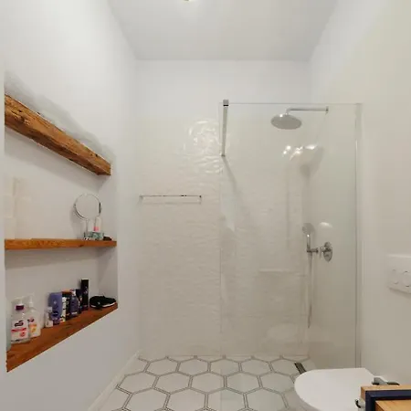 Apor Apartment