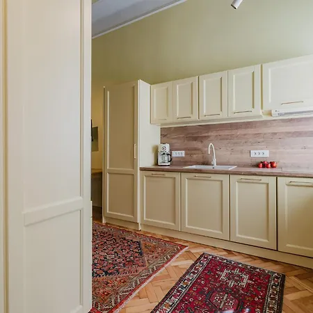 Apartmán Apor